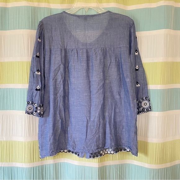 Walter Baker Boho Embroirded Floral Chambray Top Sz Small - Picture 5 of 7